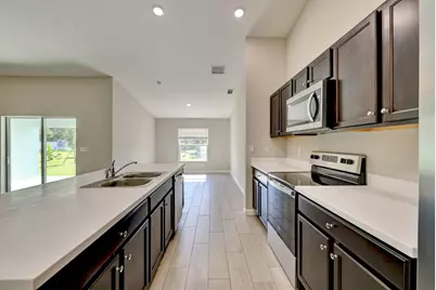 5213 NW W Piper Circle, Port Saint Lucie, FL 34986 - Photo 11