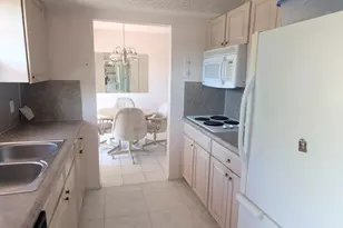 2 Golfs Edge, West Palm Beach, FL 33417 - Photo 3