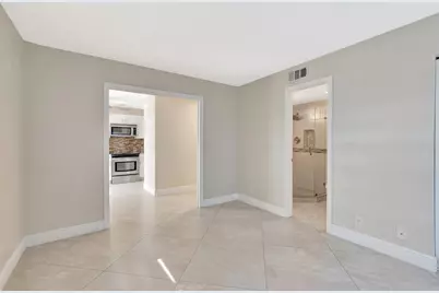 1131 Violet Terrace, Unit #104, Delray Beach, FL 33445 - Photo 17