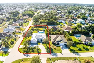 1002 SW Hamrock Ave, Port Saint Lucie, FL 34953 - Photo 5