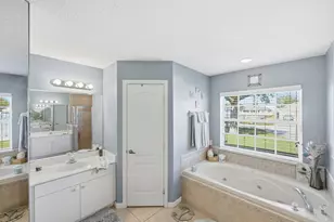 1002 SW Hamrock Ave, Port Saint Lucie, FL 34953 - Photo 35