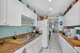 1007 Almeria Rd, West Palm Beach, FL 33405 - Photo 21