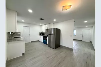 1376 Meadowbrook Drive, West Palm Beach, FL 33417 - Photo 5