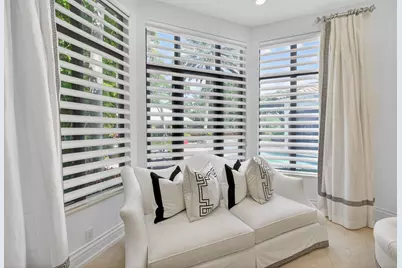 213 Via Palacio, Palm Beach Gardens, FL 33418 - Photo 59