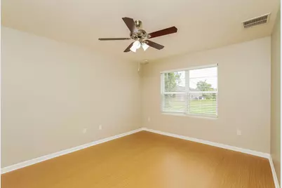 368 NW Camrose Street, Port Saint Lucie, FL 34983 - Photo 13