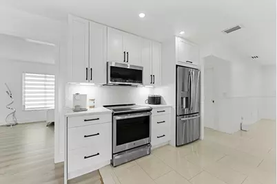 2858 Oak Dr, West Palm Beach, FL 33406 - Photo 11