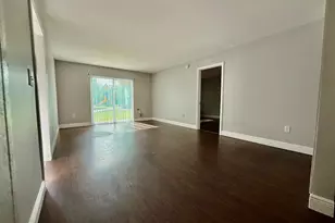 722 SW 81st Ave, North Lauderdale, FL 33068 - Photo 5