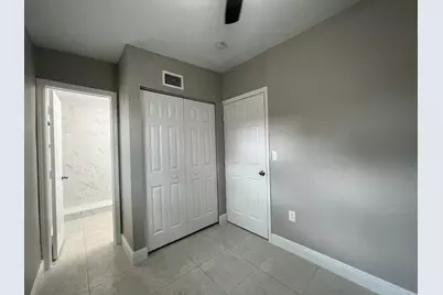 3990 Plum Tree Drive, Lake Worth, FL 33462 - Photo 5