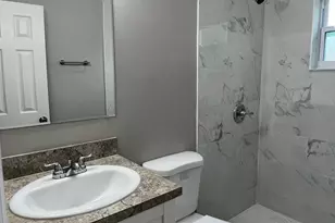 3990 Plum Tree Dr, Lake Worth, FL 33462 - Photo 11