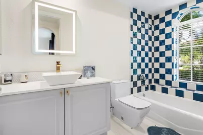 16048 Bristol Isle Way, Delray Beach, FL 33446 - Photo 29