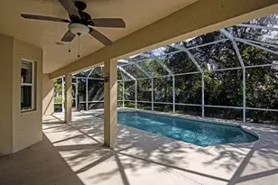 1522 SW Medley Ln, Port Saint Lucie, FL 34953 - Photo 5