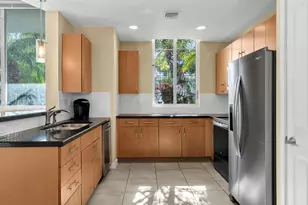 300 S Australian Ave, West Palm Beach, FL 33401 - Photo 11