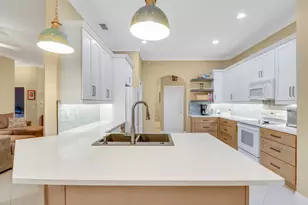 2260 NW Windemere Dr, Jensen Beach, FL 34957 - Photo 17