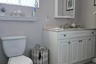 2950 Crosley Dr E, West Palm Beach, FL 33415 - Photo 11