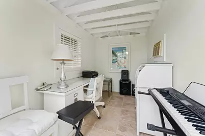 230 Onondaga Avenue, Palm Beach, FL 33480 - Photo 19