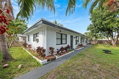 901 NE 40th Street, Unit #2, Oakland Park, FL 33334 - Photo 1