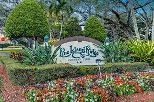 9235 Lagoon Pl, Davie, FL 33324 - Photo 27