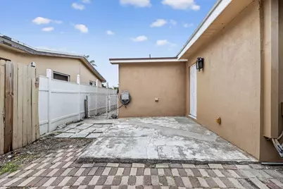 7908 Ramona Street, Miramar, FL 33023 - Photo 35