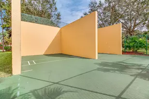 1007 Via Jardin, Palm Beach Gardens, FL 33418 - Photo 43