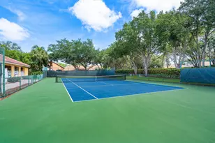 1007 Via Jardin, Palm Beach Gardens, FL 33418 - Photo 37