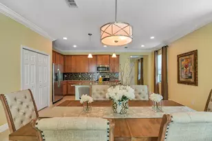 220 SE Via Visconti, Port Saint Lucie, FL 34952 - Photo 5