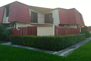 3757 Victoria Dr, West Palm Beach, FL 33406 - Photo 1