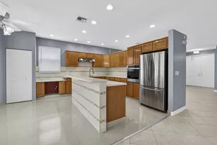 1510 Running Oak Ln, Royal Palm Beach, FL 33411 - Photo 23