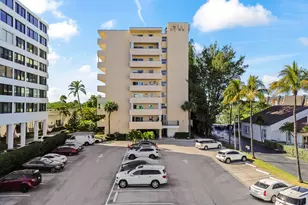 3581 S Ocean Blvd, South Palm Beach, FL 33480 - Photo 27