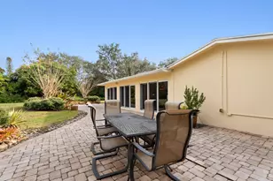 8107 Damascus Dr, Palm Beach Gardens, FL 33418 - Photo 21