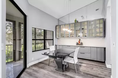 5390 Venetia Court, Unit #E, Boynton Beach, FL 33437 - Photo 9