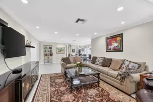 103 Bridgewood Ct, Boca Raton, FL 33434 - Photo 9