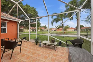 2013 Bonisle Cir, Riviera Beach, FL 33418 - Photo 11