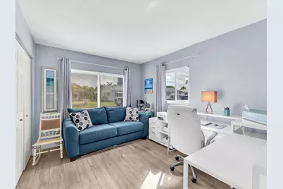 7615 NW 68th Avenue, Tamarac, FL 33321 - Photo 17