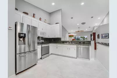 8590 Logia Circle, Boynton Beach, FL 33472 - Photo 11
