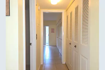 204 Kent L, Unit #L, West Palm Beach, FL 33417 - Photo 15