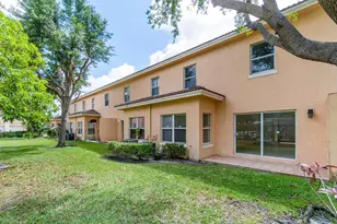 809 Talia Circle Unit #809 Talia Circle, Palm Springs, FL 33461 - Photo 23