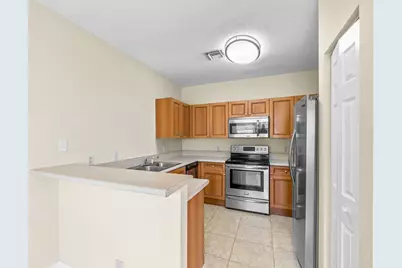 809 Talia Circle, Unit #809 Talia Circle, Palm Springs, FL 33461 - Photo 11