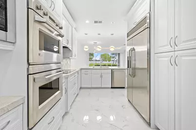 88 N Lakeshore Drive, Hypoluxo, FL 33462 - Photo 9