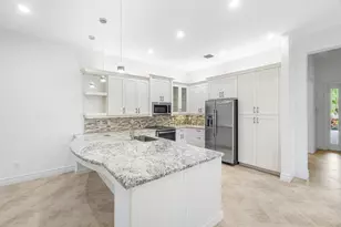 8214 Cloud Peak Dr, Boynton Beach, FL 33473 - Photo 11