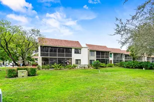 5687 Fairway Park Dr, Boynton Beach, FL 33437 - Photo 31