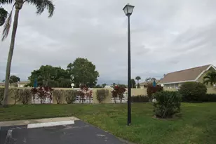 1537 SE Royal Green Cir, Port Saint Lucie, FL 34952 - Photo 25