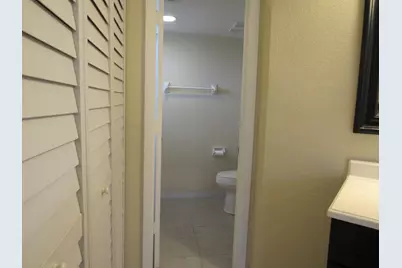 1537 SE Royal Green Circle, Unit #202, Port Saint Lucie, FL 34952 - Photo 17