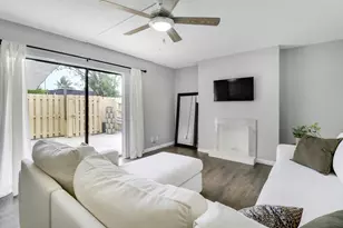 187 Woodland Rd, Palm Springs, FL 33461 - Photo 17