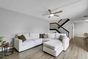 187 Woodland Rd, Palm Springs, FL 33461 - Photo 15