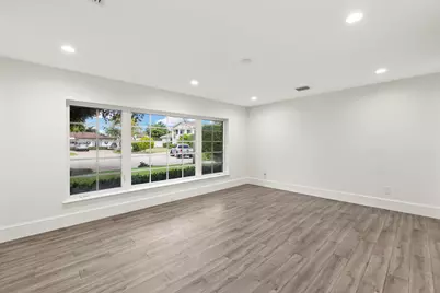 1410 Arabian Road E, Lake Clarke Shores, FL 33406 - Photo 13
