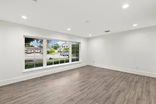 1410 Arabian Rd E, Lake Clarke Shores, FL 33406 - Photo 13