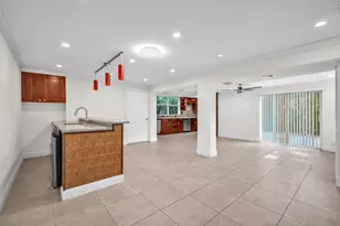 144 NW 4th Ave, Boca Raton, FL 33432 - Photo 17