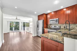 144 NW 4th Ave, Boca Raton, FL 33432 - Photo 11