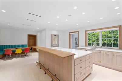 239 Emerald Lane, Palm Beach, FL 33480 - Photo 11