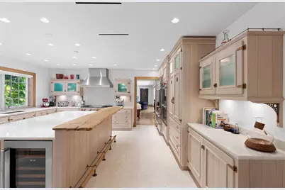 239 Emerald Lane, Palm Beach, FL 33480 - Photo 9